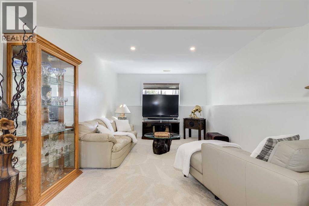 50 Livingston Close, Lacombe