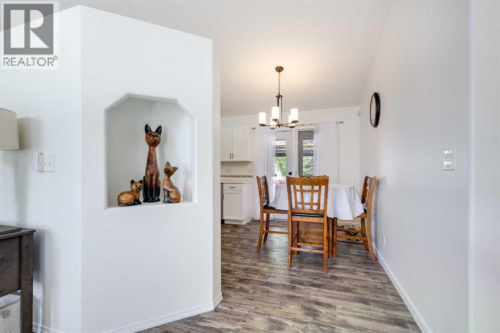 50 Livingston Close, Lacombe