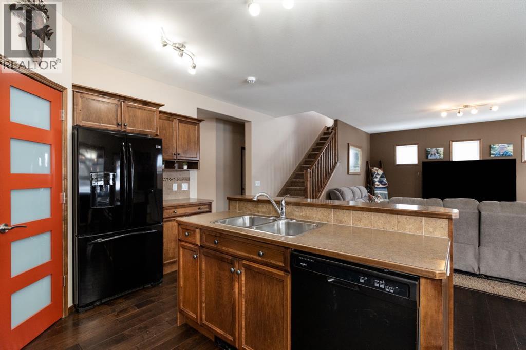 4828 55 Boulevard Close, Innisfail