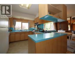 1346 Russell Road, Gibsons, BC V0N1V2 Photo 13