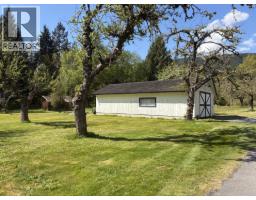 1346 Russell Road, Gibsons, BC V0N1V2 Photo 21