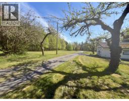 1346 Russell Road, Gibsons, BC V0N1V2 Photo 24