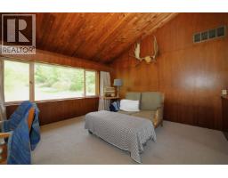1346 Russell Road, Gibsons, BC V0N1V2 Photo 8