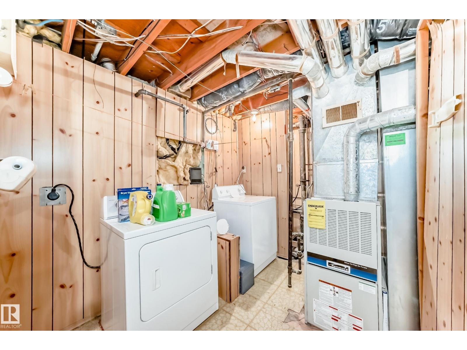 12237 135 ST NW, Edmonton