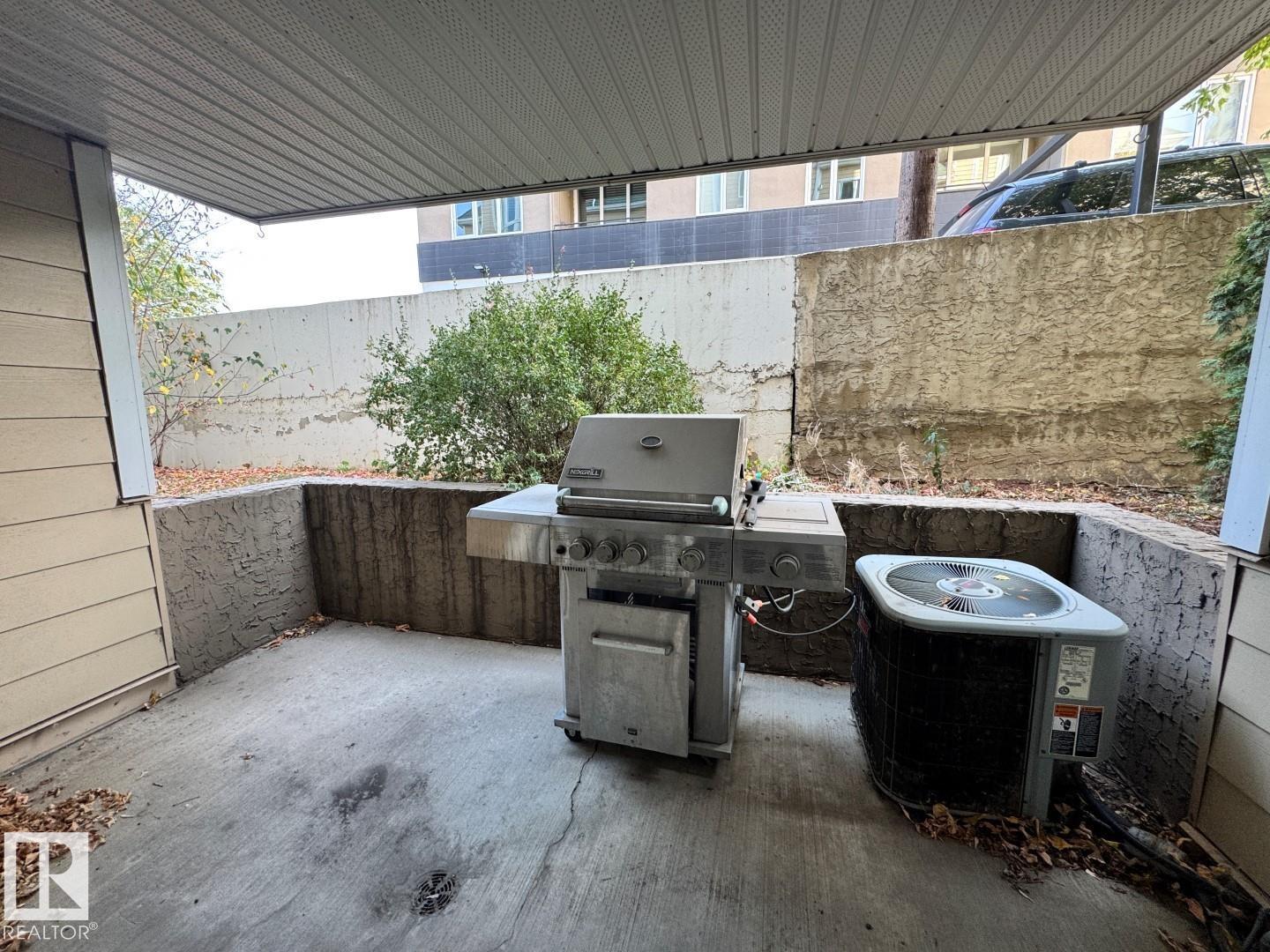 #103 9640 105 ST NW - 14