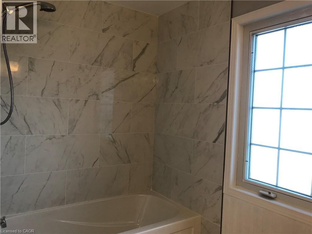 470 BANKSIDE Drive, Kitchener, Ontario, N2N3J3 — Photo 21