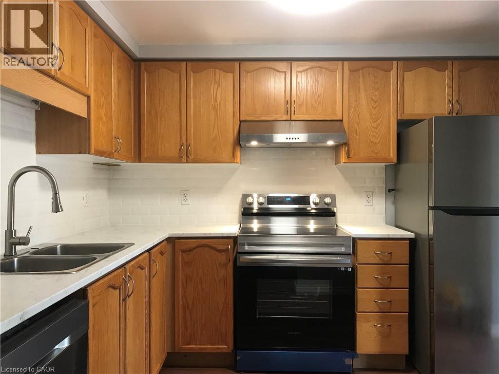 470 BANKSIDE Drive, Kitchener, Ontario, N2N3J3 — Photo 6