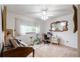4820 200 Street, Langley, BC V3A1L5 Photo 11