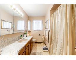 4820 200 Street, Langley, BC V3A1L5 Photo 14
