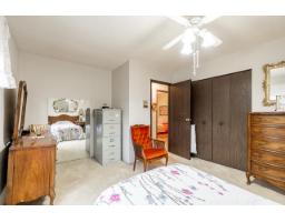 4820 200 Street, Langley, BC V3A1L5 Photo 9