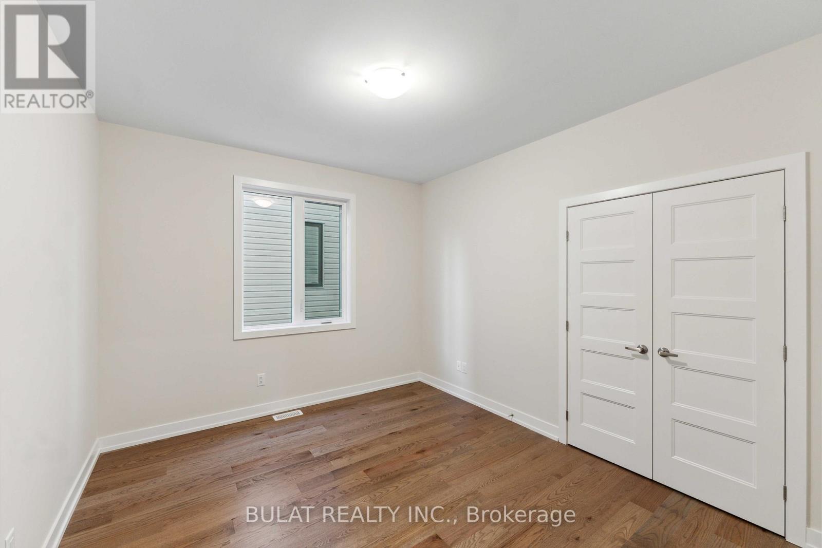 1359 KITCHENER AVENUE - 14