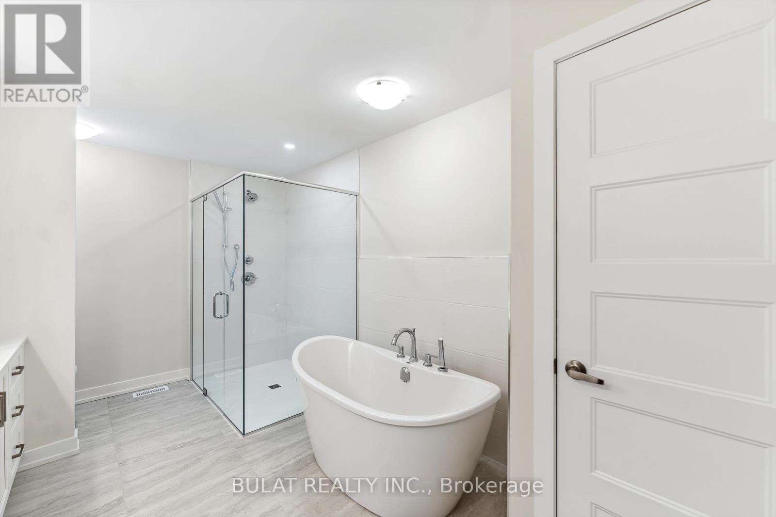 1359 KITCHENER AVENUE - 21