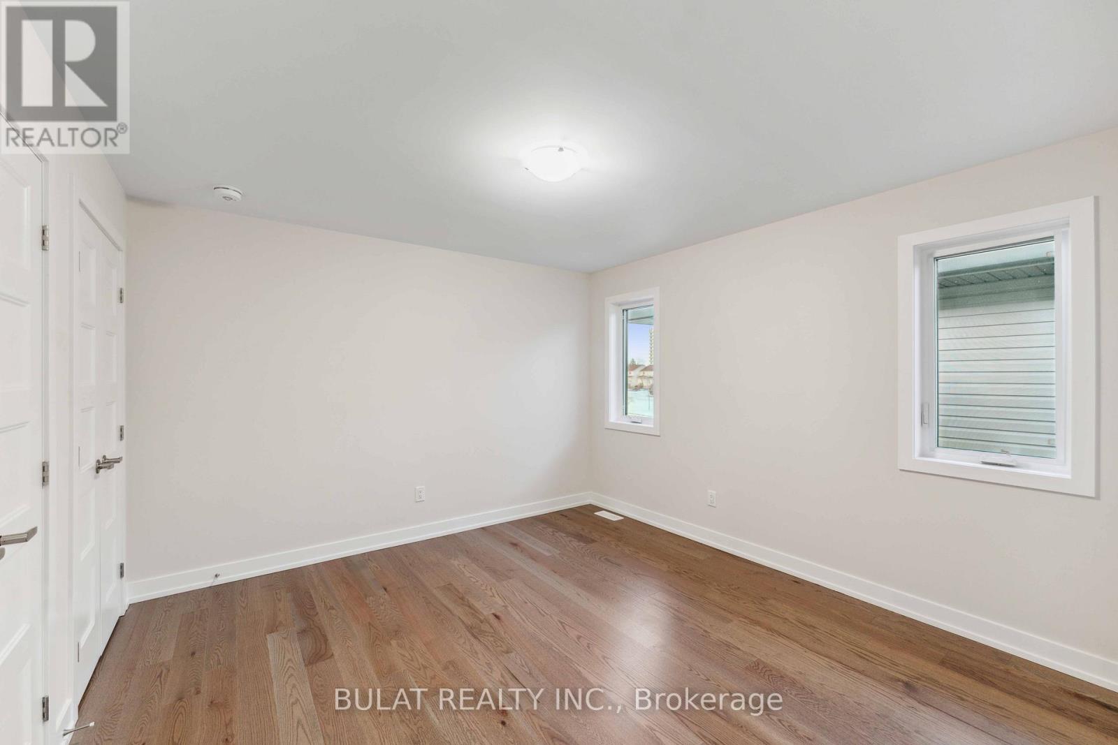 1359 KITCHENER AVENUE - 22