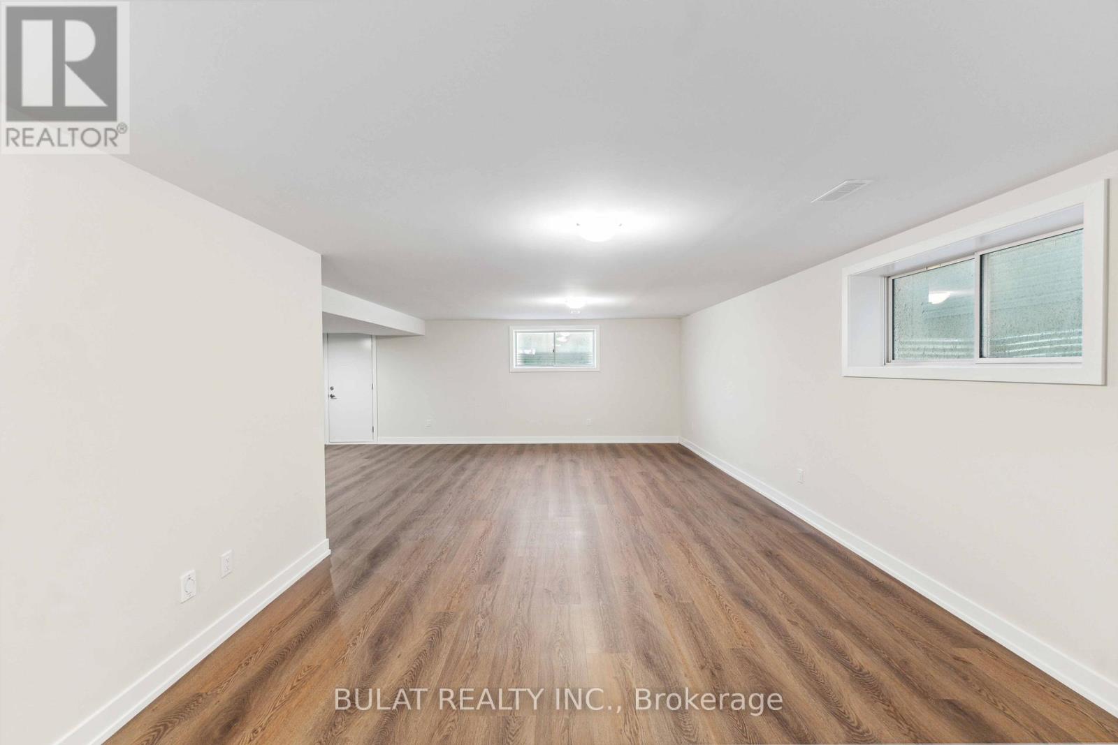 1359 KITCHENER AVENUE - 33