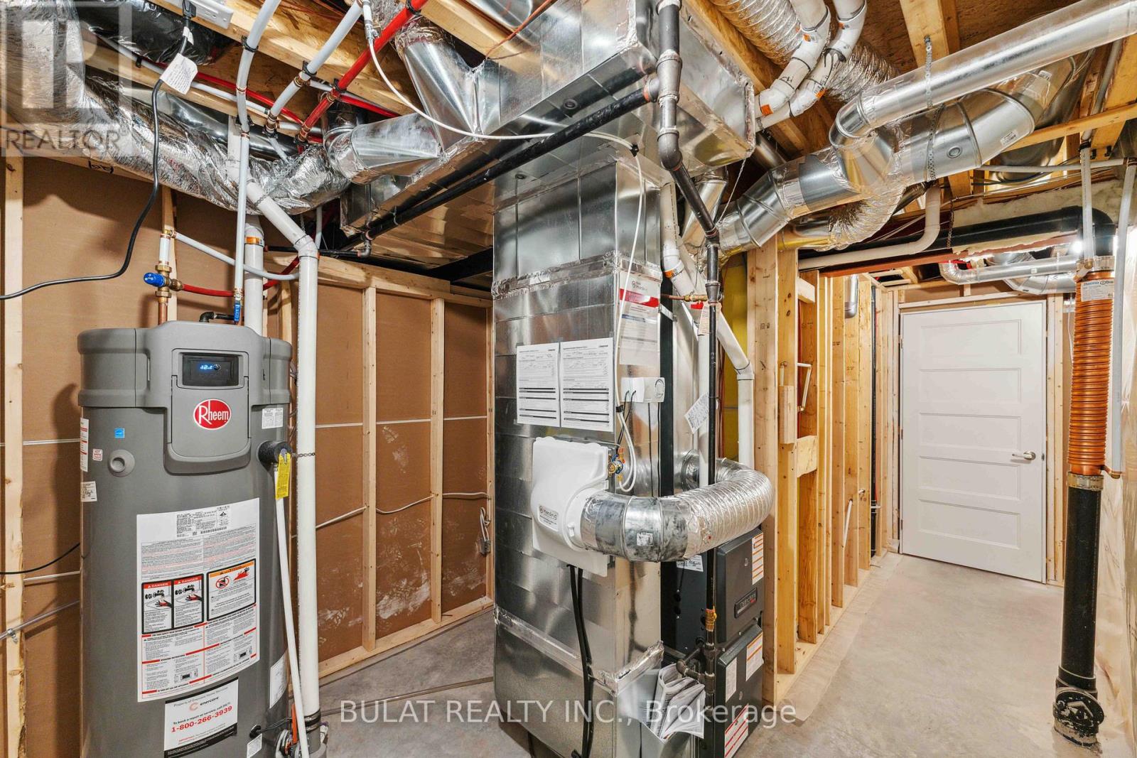 1359 KITCHENER AVENUE - 39