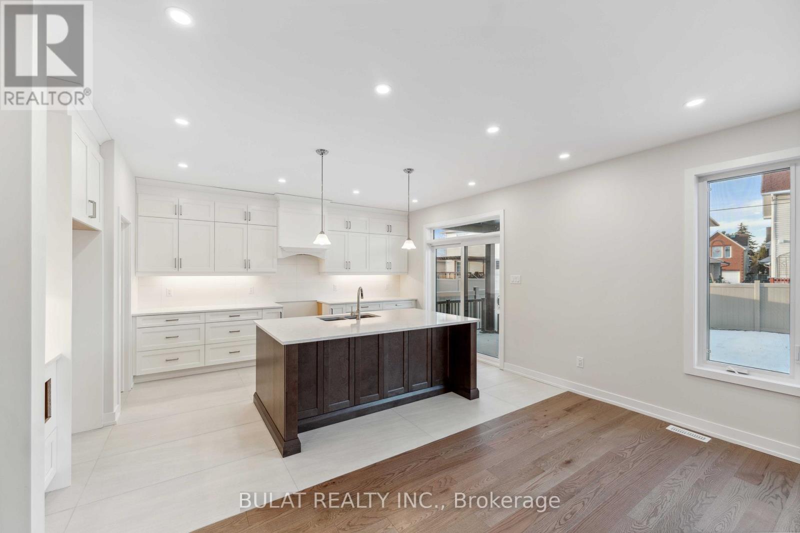 1359 KITCHENER AVENUE - 7