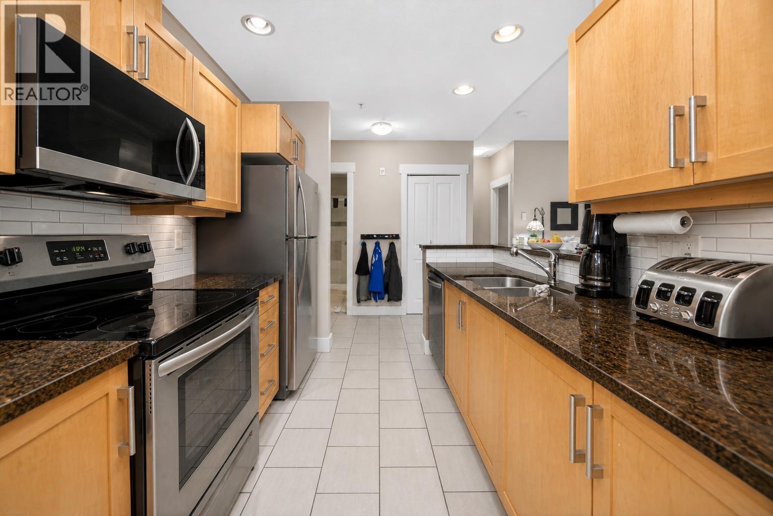 3 Bed, 2 Bath Apartment for Sale in Vancouver – 213 6328 LARKIN DRIVE, Vancouver – MLS# R3119354 - Image 10