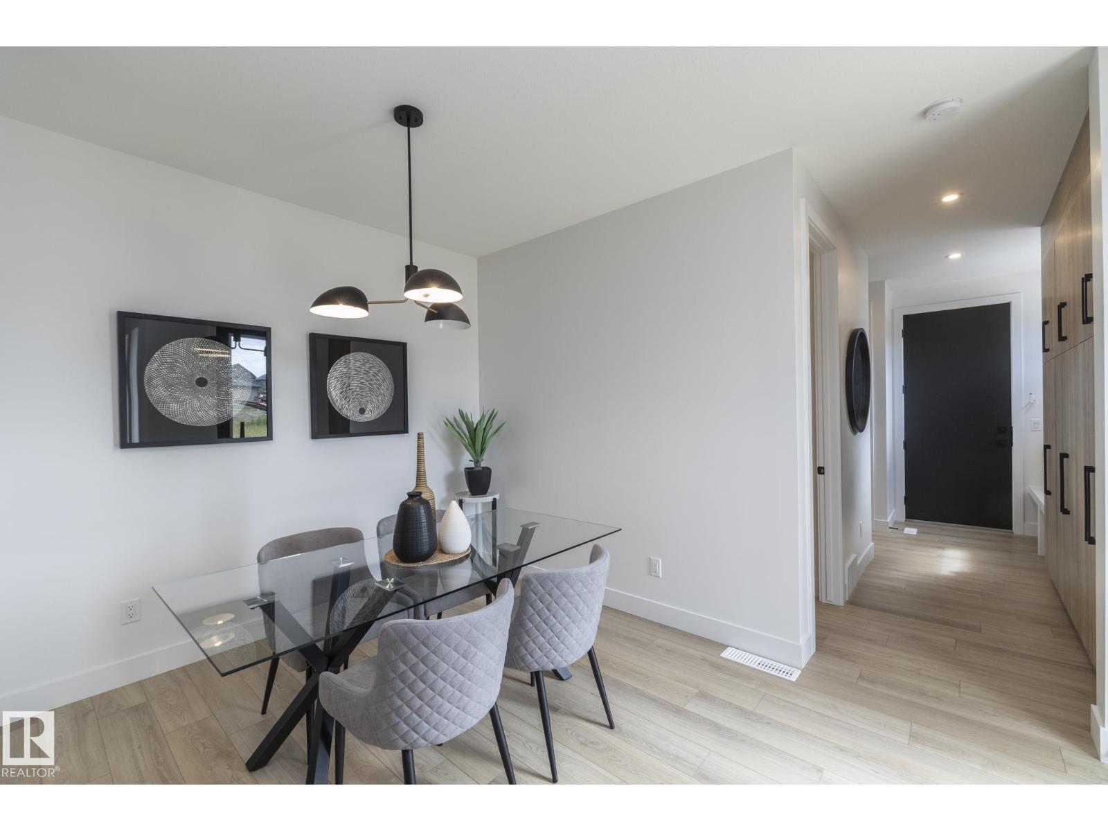 4541 KNIGHT WD SW, Edmonton