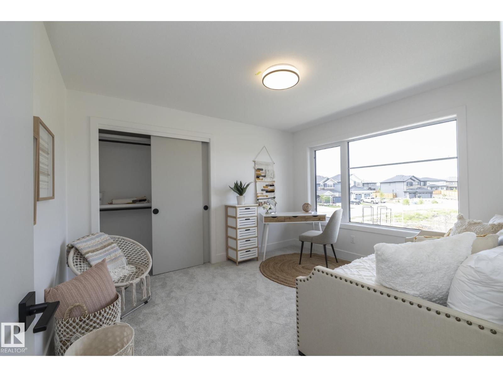 4541 KNIGHT WD SW, Edmonton