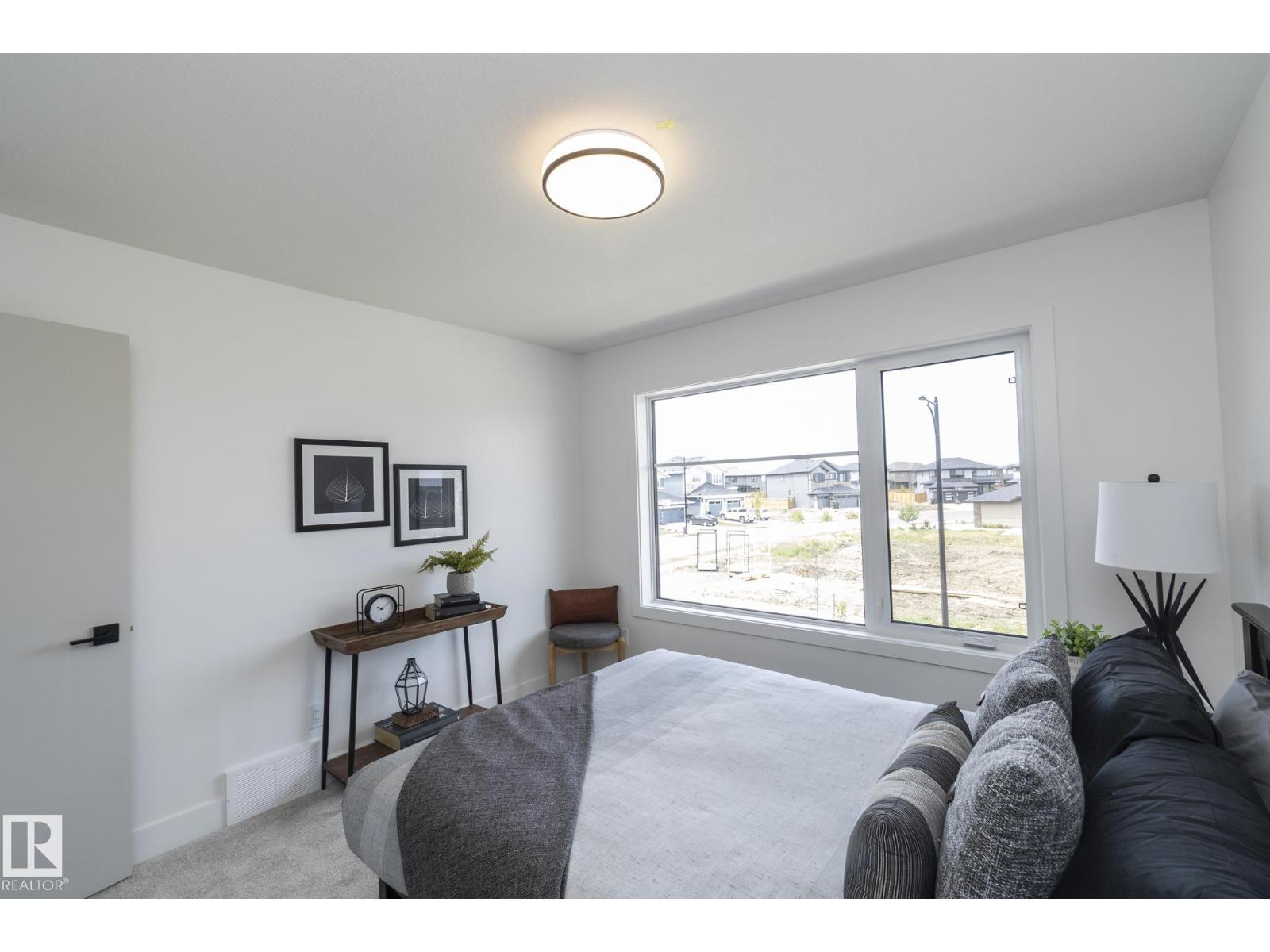 4541 KNIGHT WD SW, Edmonton