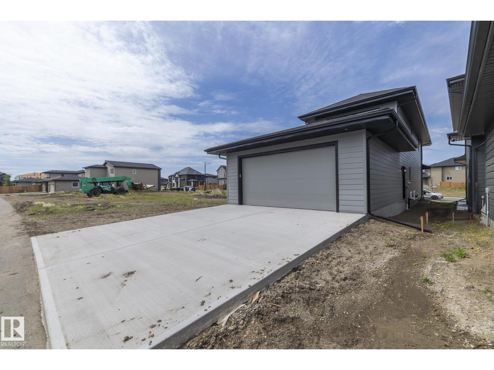 4541 KNIGHT WD SW, Edmonton