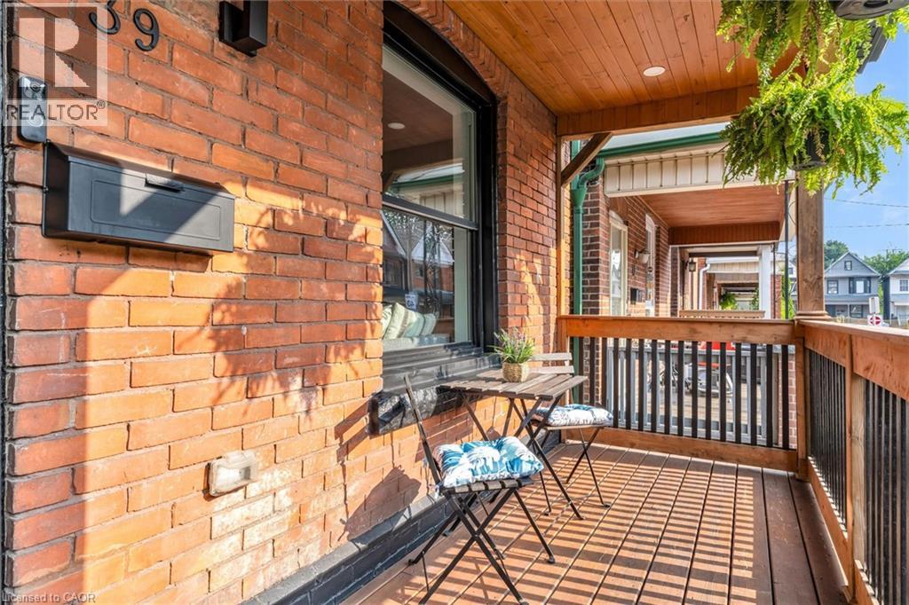 39 FAIRLEIGH Avenue N, Hamilton, Ontario, L8L6H1 — Photo 3