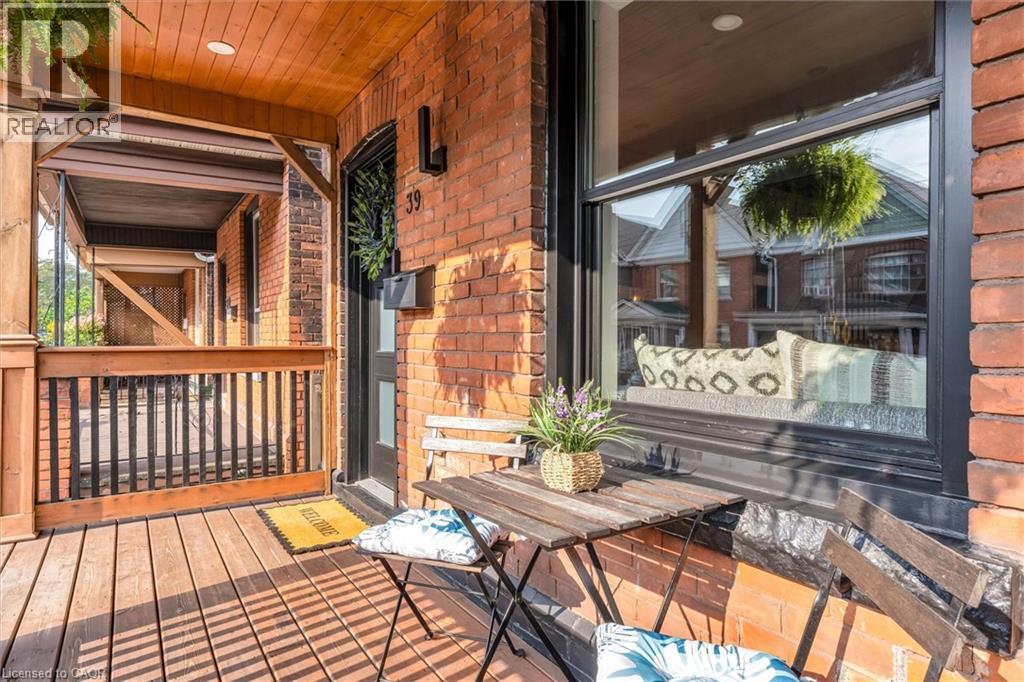 39 FAIRLEIGH Avenue N, Hamilton, Ontario, L8L6H1 — Photo 4