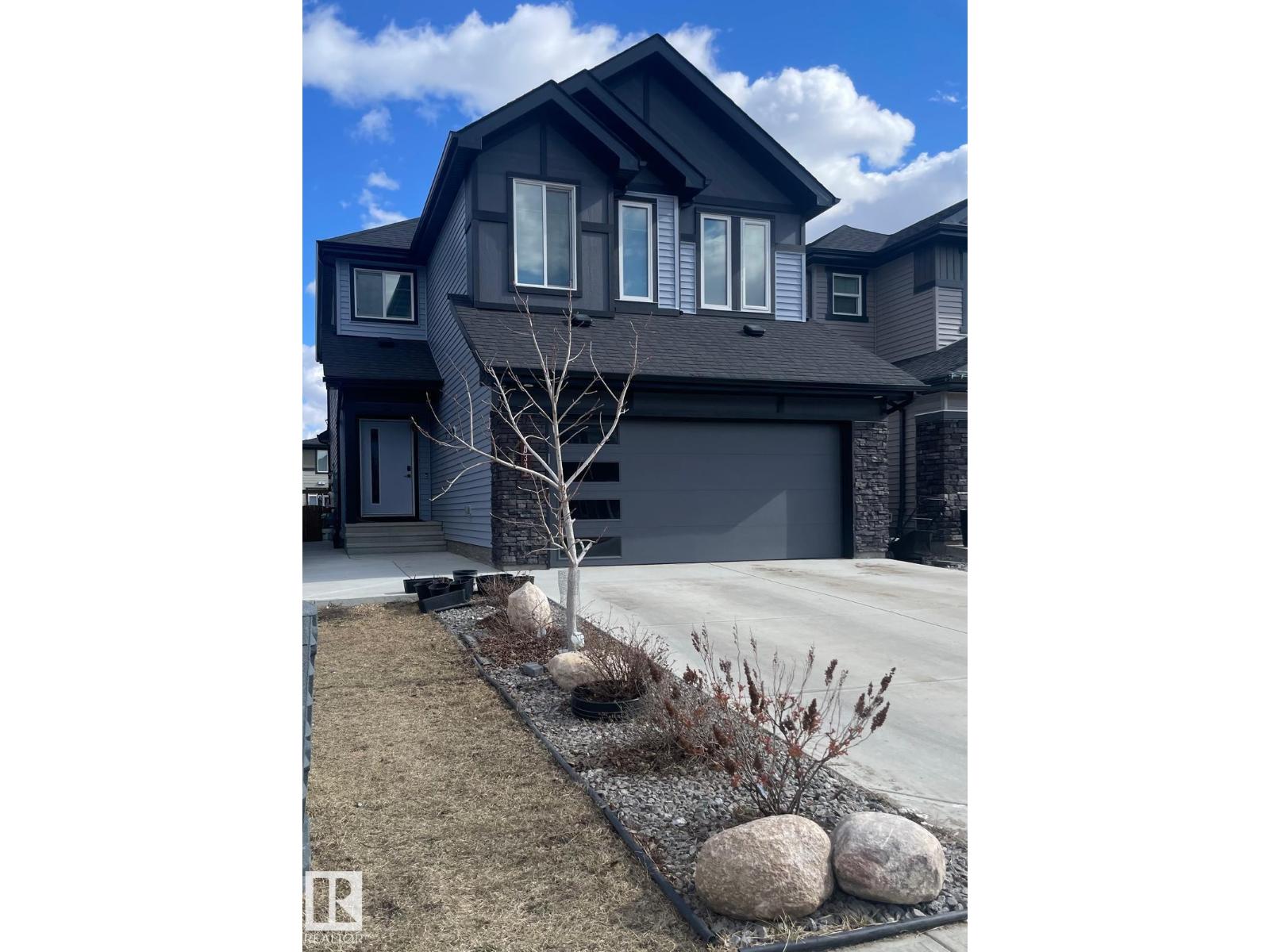 1033 CHRISTIE VISTA VS SW, Edmonton