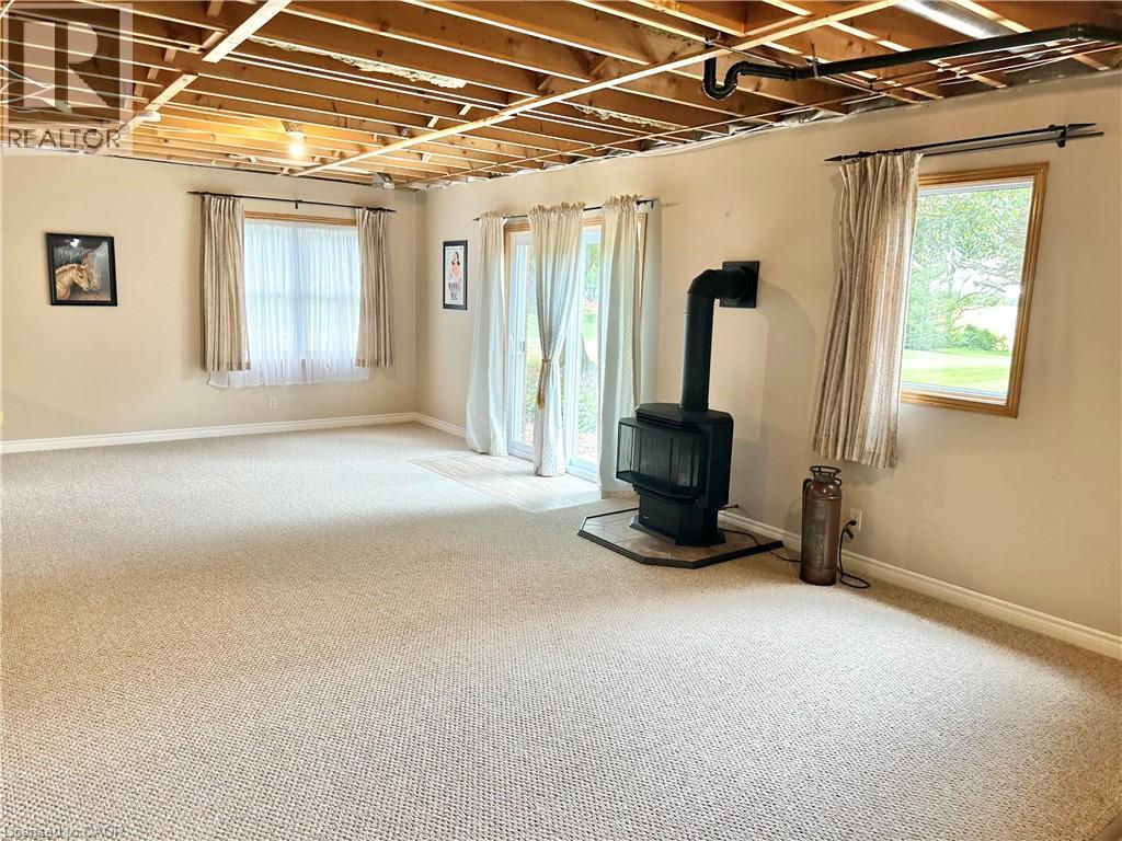 1314 NORFOLK COUNTY HIGHWAY 24 E - 22