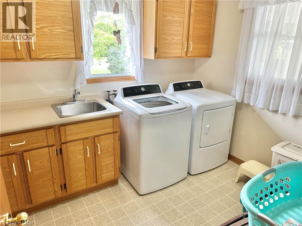 1314 NORFOLK COUNTY HIGHWAY 24 E - 5