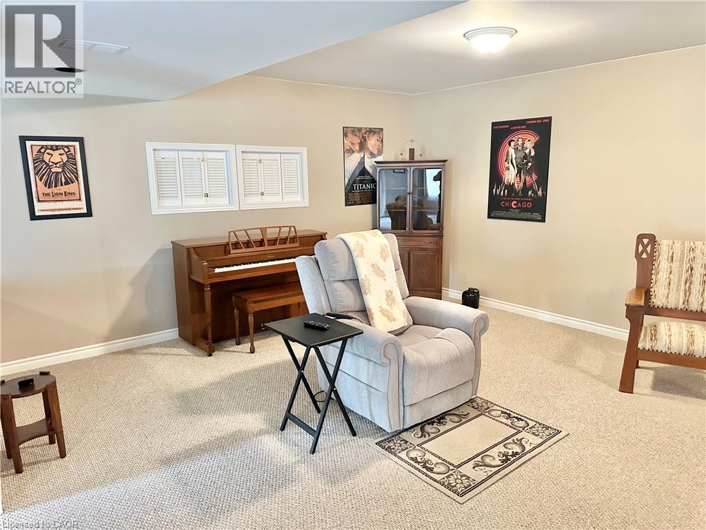 1314 NORFOLK COUNTY HIGHWAY 24 E - 26