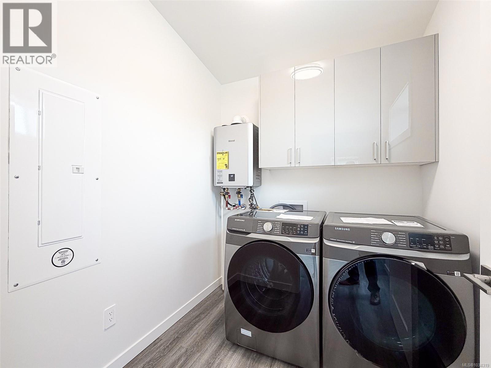 #34 3025 Royston Rd - 18