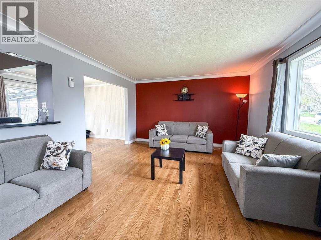 1508 LEN AVENUE, Sarnia, Ontario, N7S3N1 — Photo 6