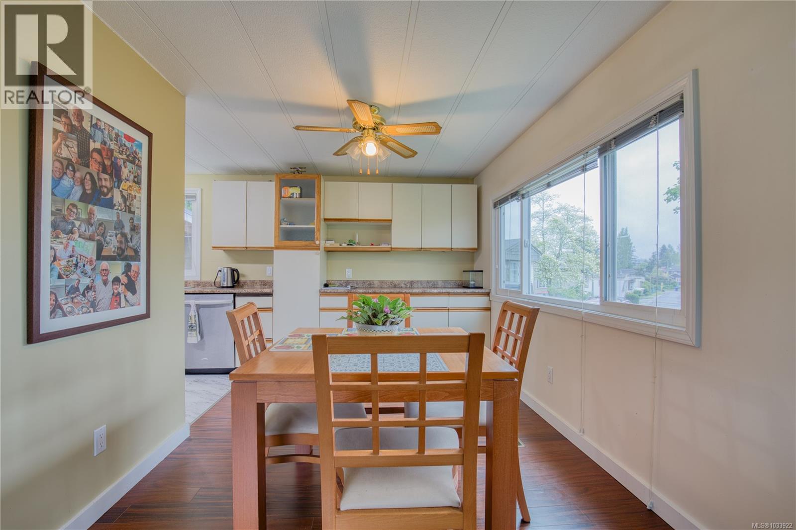 #8 80 Fifth St - 24