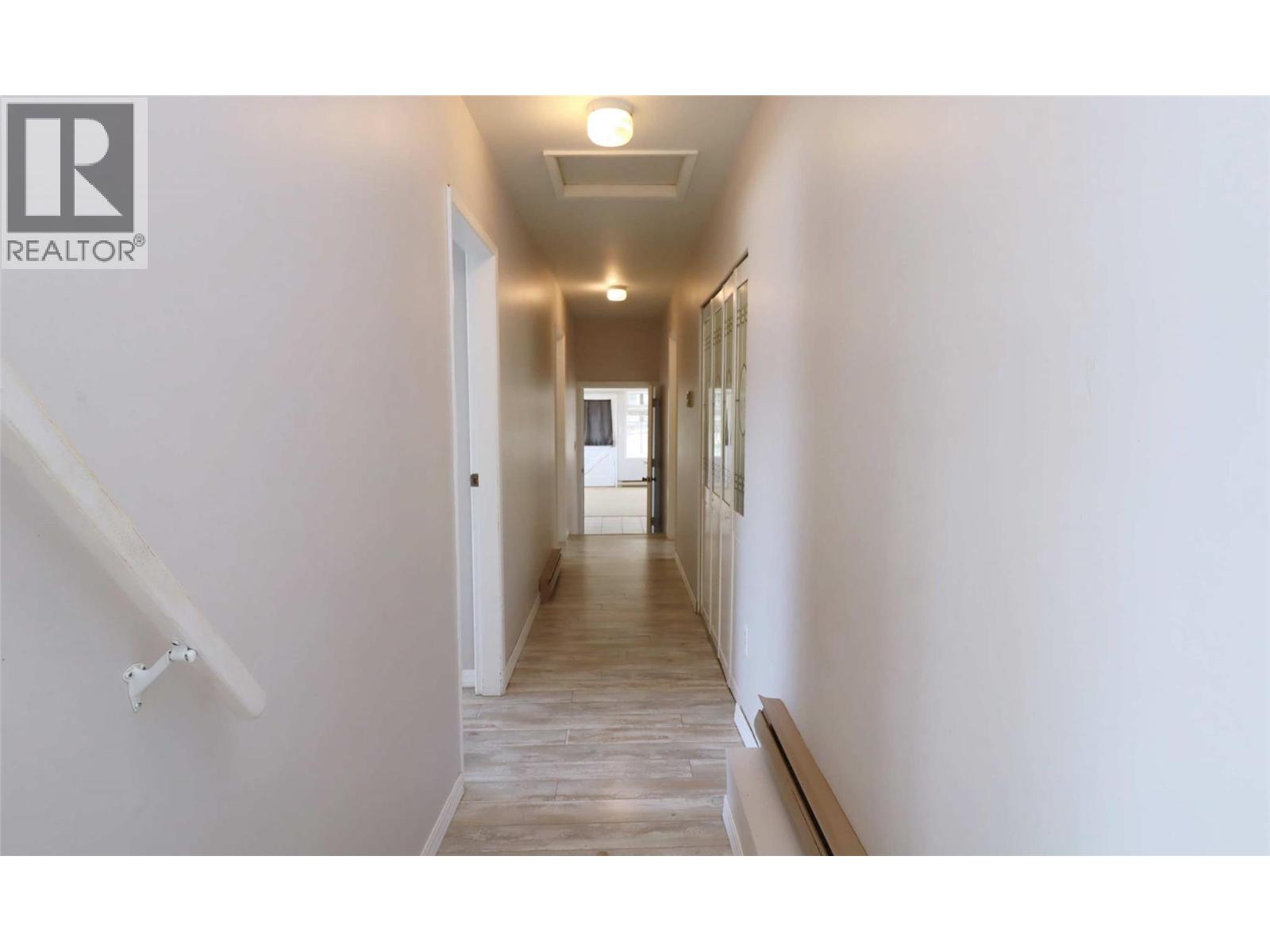 6726 Squilax Anglemont Road - 42