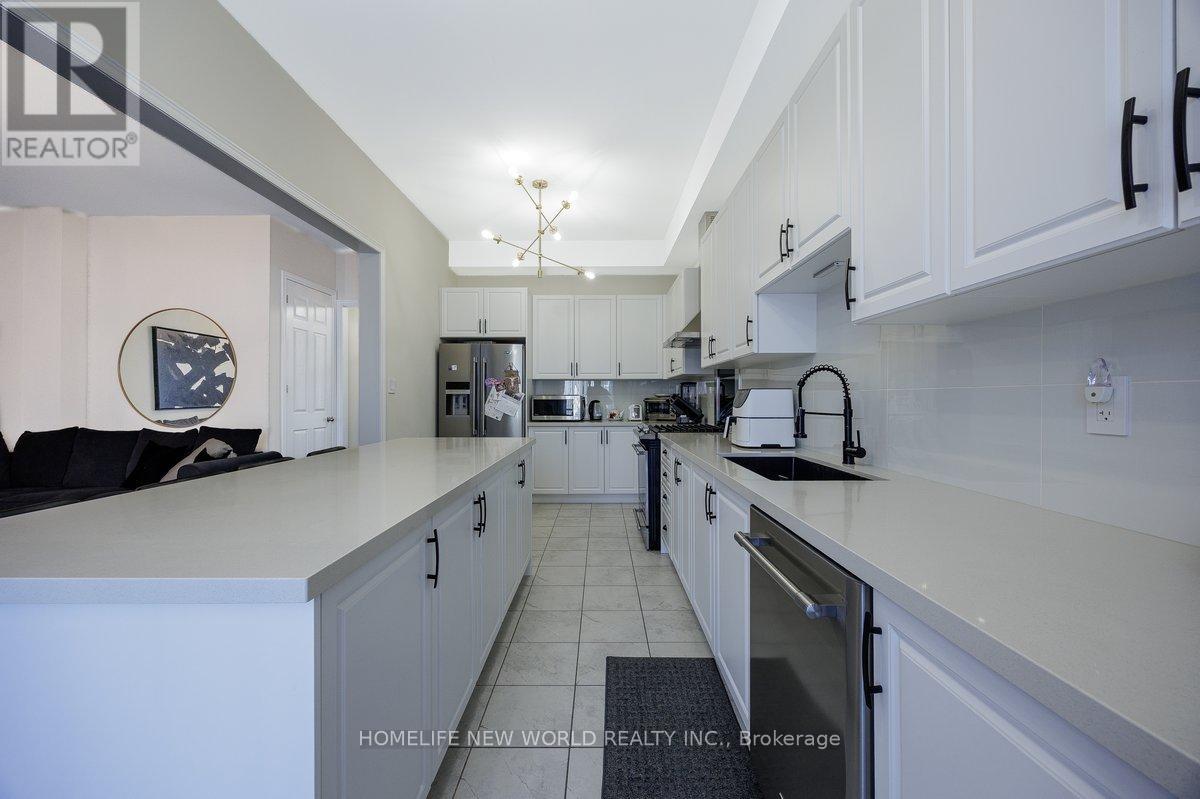 54 TYNDALL DRIVE - 18