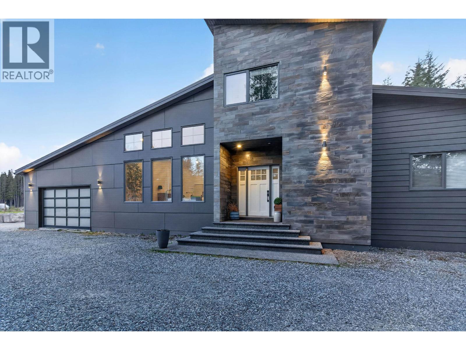 101 ELDERBERRY STREET - 27