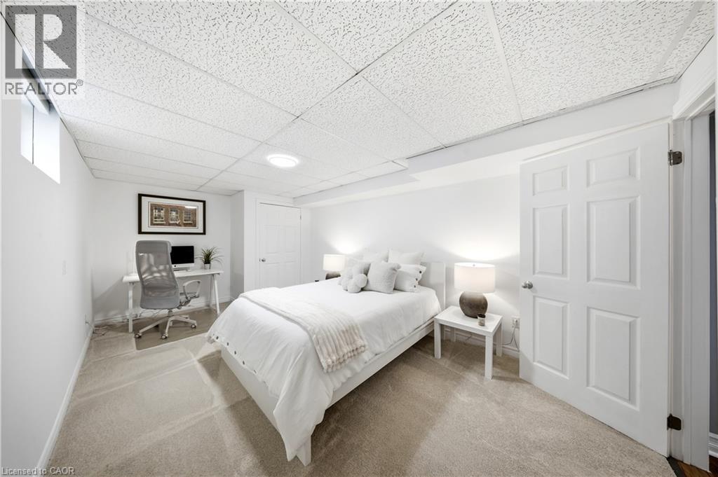 679 ZERMATT Drive, Waterloo, Ontario, N2T2V2 — Photo 33