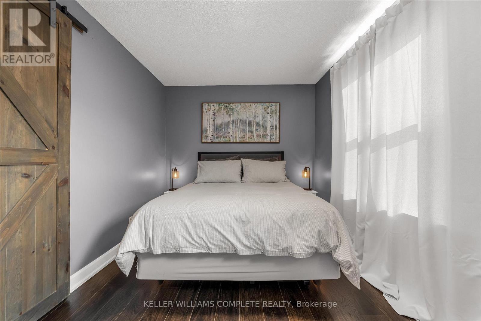 39 FAIRLEIGH AVENUE N - 22