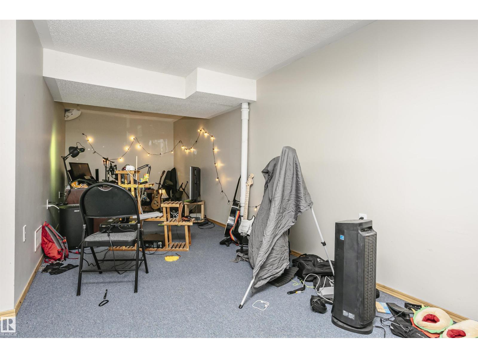 3103 109 ST NW, Edmonton