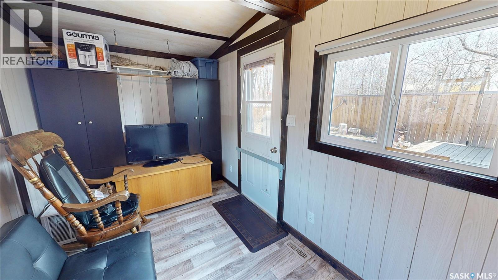 764 Ennis AVENUE - 21