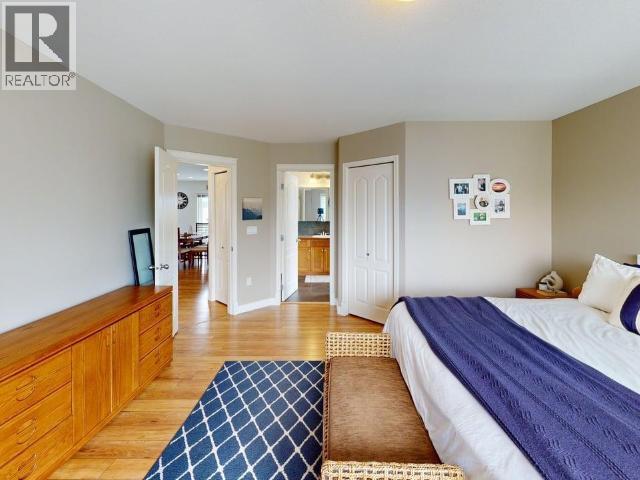 7191 ESQUIMALT CRT - 20