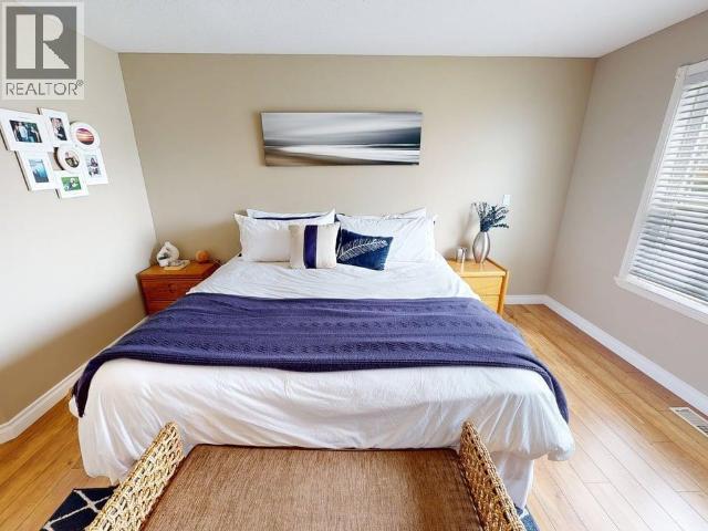 7191 ESQUIMALT CRT - 19