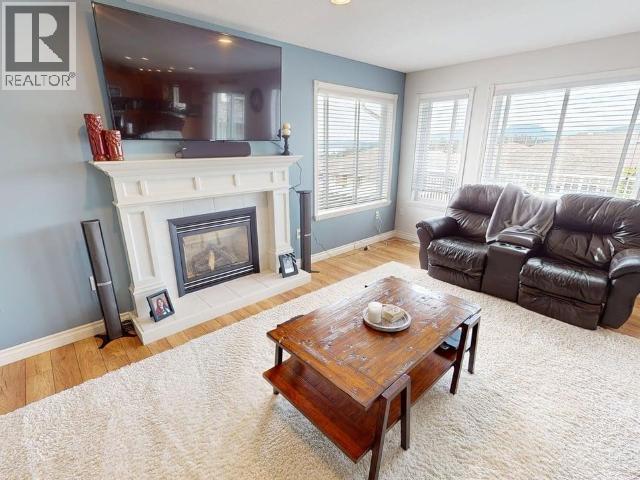 7191 ESQUIMALT CRT - 12