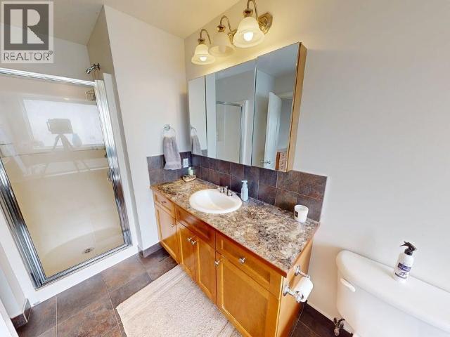 7191 ESQUIMALT CRT - 23