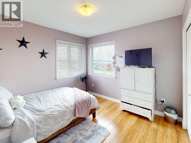 7191 ESQUIMALT CRT - 27