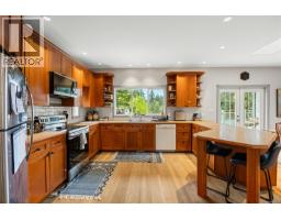 Dining room - 3482 Arrowsmith Rd, Nanaimo, BC V9T5V3 Photo 15