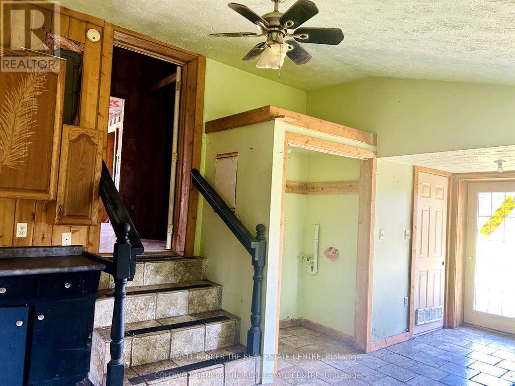 1137 6 HIGHWAY - 17