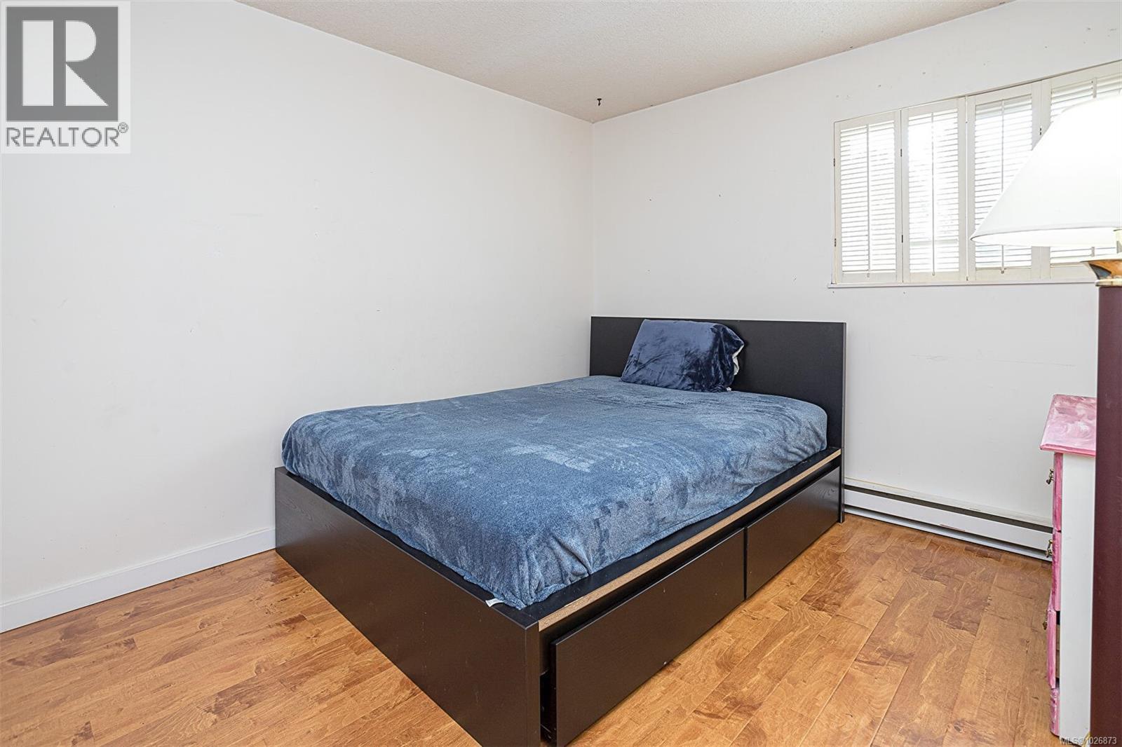 590 Carnation Pl - 24