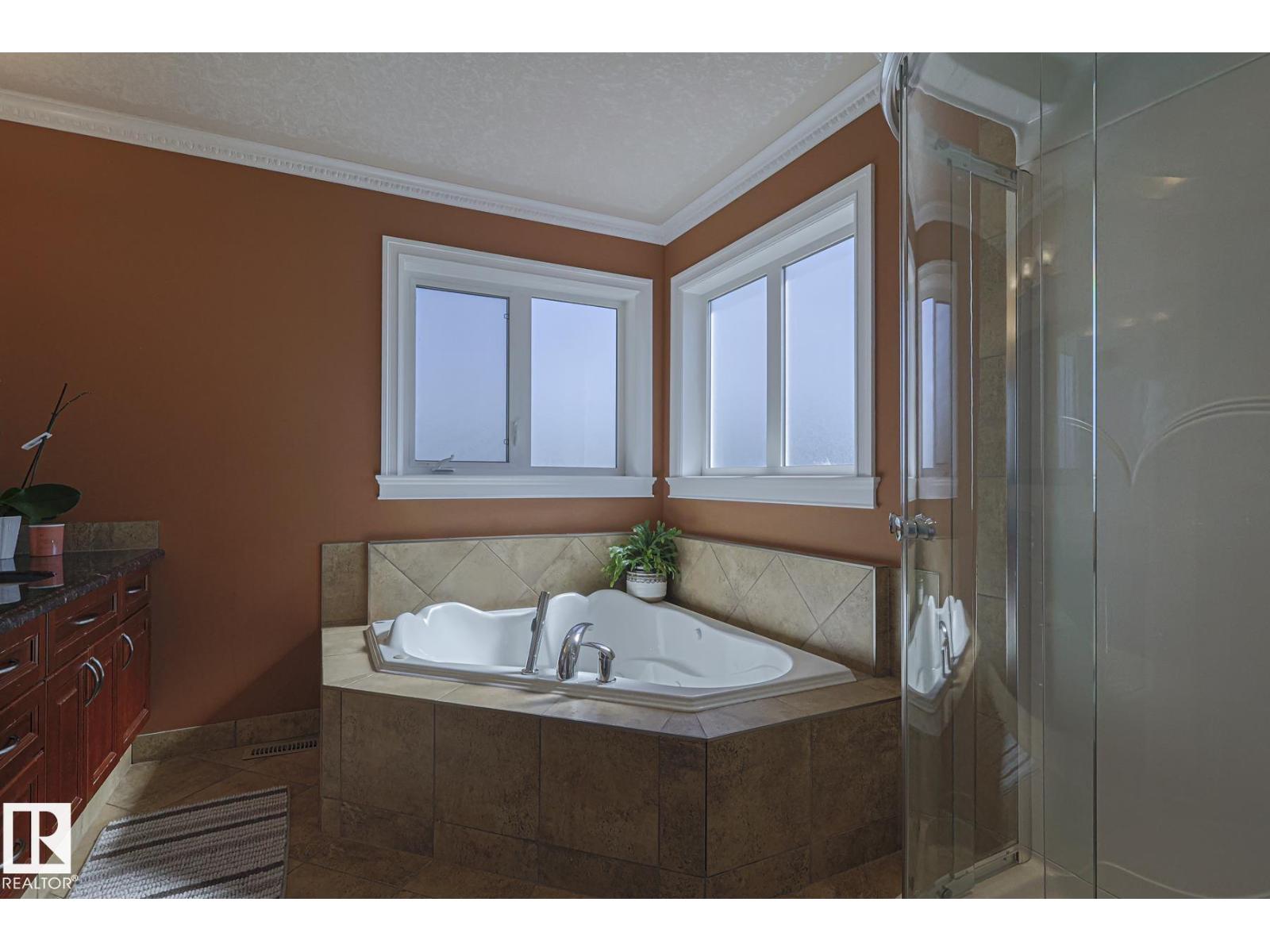 10731 150 ST NW NW, Edmonton